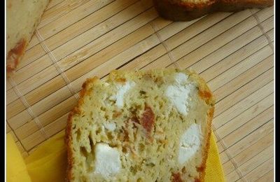 Cake Tomates Séchées, Feta et Pistou