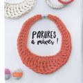 Collier en crochet et bracelets scoubidou, Phil Corde