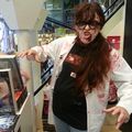 La librairie Bédéciné fête ses 20 ans ! Zombie party et dédicace de Vanessa Terral