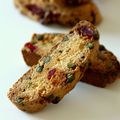 Biscotti aux pistaches et aux fraises