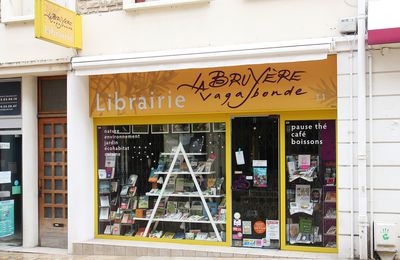 LA BRUYÈRE vagabonde Poitiers Vienne librairie