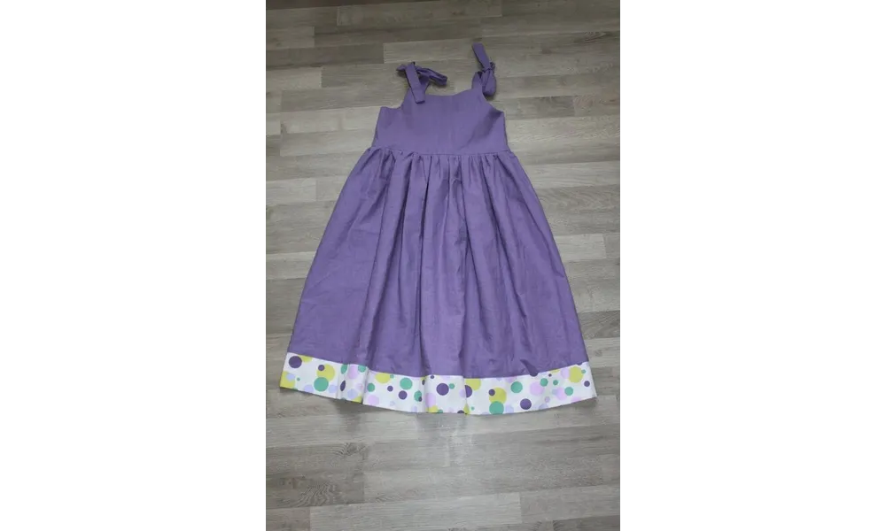 Robe d'été a bretelle