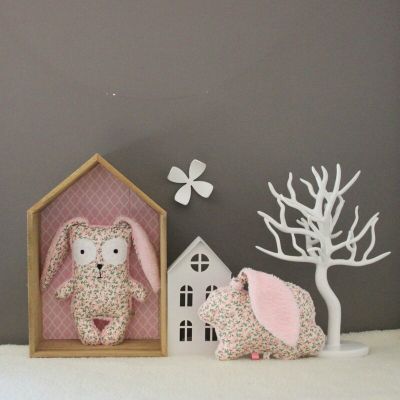 Lapins rose pour petites filles sages