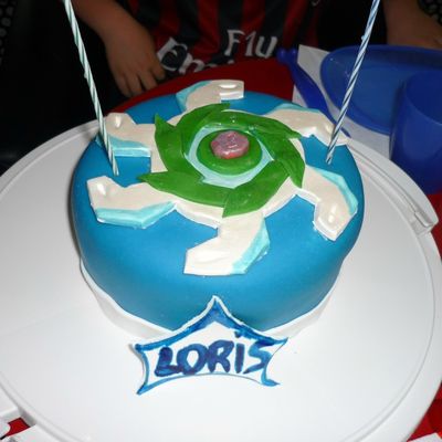 Gâteau Beyblade {8 ans de mon prince}