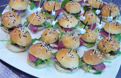 Minis burgers de foie gras et magret séché