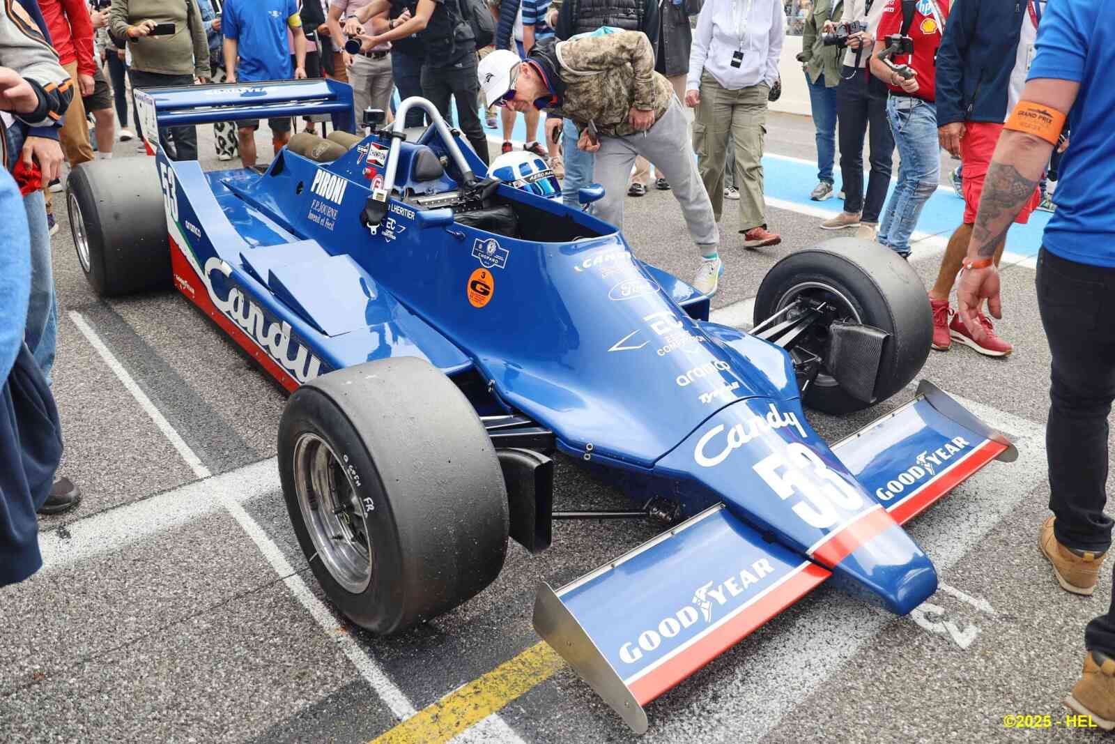 Tyrrell 009 Cosworth_05 - 1979 [UK] HL_GF