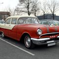 La Pontiac chieftain 4door sedan de 1955 (23ème Salon Champenois du véhicule de collection)