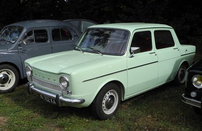 Mably 42 auto-rétro VH 2012 simca 1000