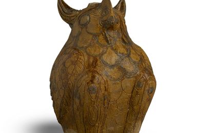 Chinese Ceramics sold at Bonhams Los Angeles, 16 – 25 June 2025