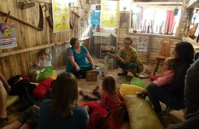 Festival Haut les Mômes, lectures au chalet