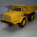  camion dumper MAZ - 530 