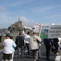 le Mont-Saint-Michel perturbé par les défenseurs des barrages sur la Sélune