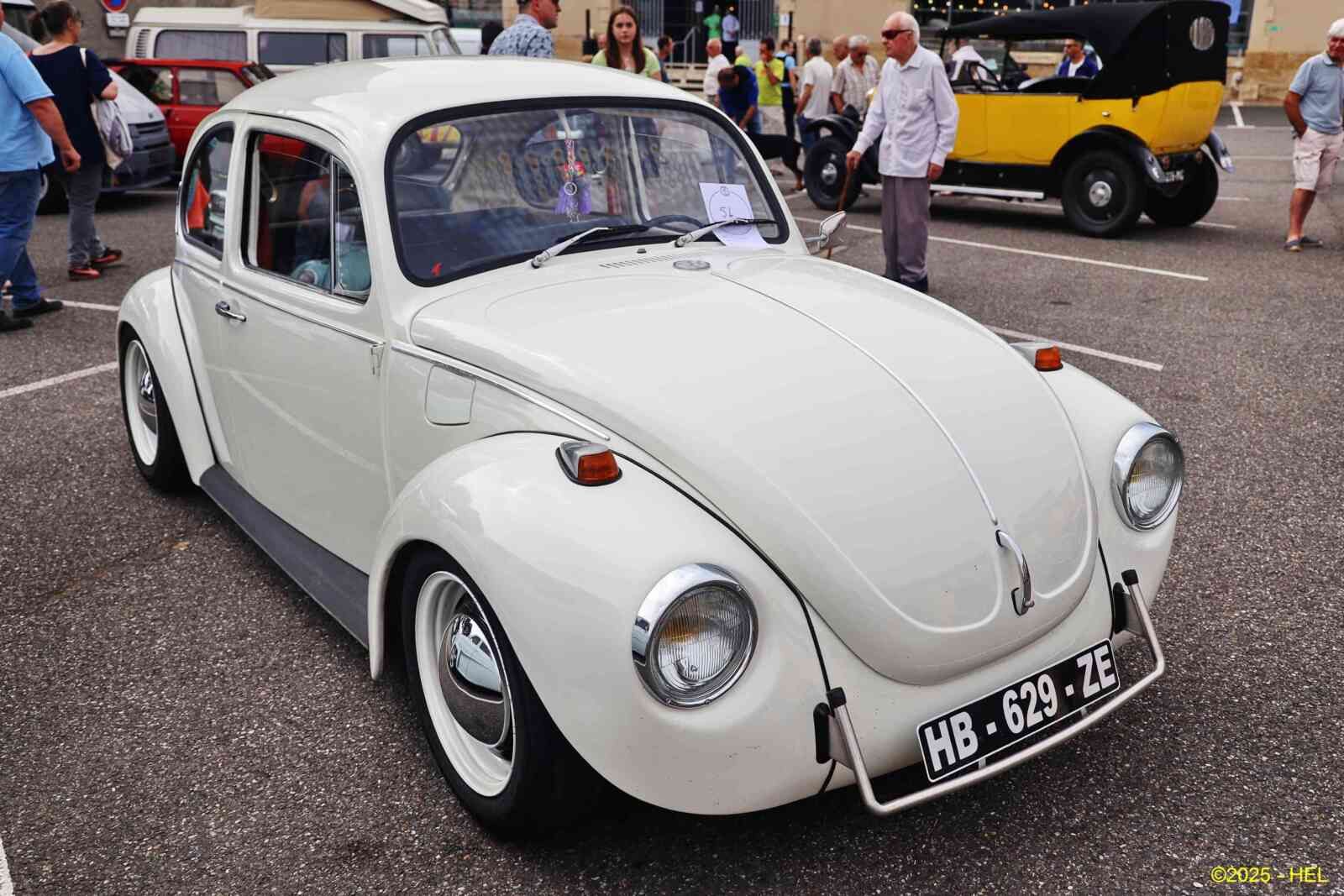 Volkswagen Cox 1300_11 - 1975 [D] HL_GF