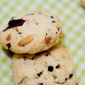Cookies aux pépites de chocolat et pignons de pin