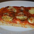 Pizza charcutiere