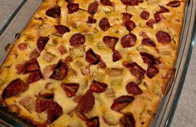 Clafoutis Rhubarbe et Fraises