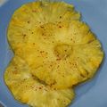 Carpaccio d'ananas au piment d'Espelette