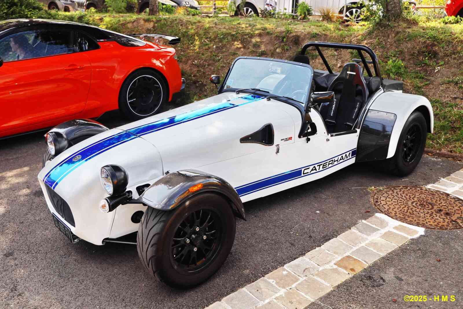Caterham Dven 485 S_03 - 20-- [UK] HL_GF