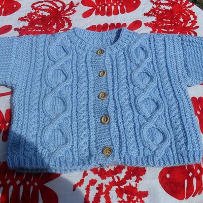 VESTE IRLANDAISE BLEUE 6 MOIS