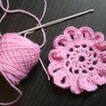 Ma première fleur au crochet