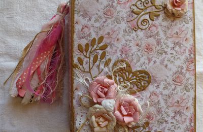 Un junk journal sur l'Amour !