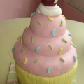 Gâteau cupcake géant