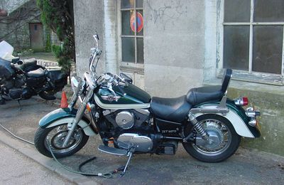 KAWASAKI 1500 VN