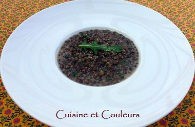 Lentilles vertes du Puy au fromage de Cantal et à la roquette