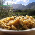 Spaghettis anchois et chapelure (cu l'anciovi e a muddica)