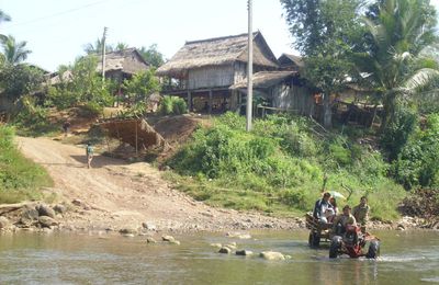 Fin du Laos en solo...