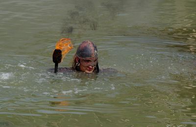 un Viking dans l'eau