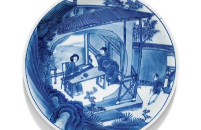 A blue and white shallow bowl, Kangxi mark and period (1662-1722)