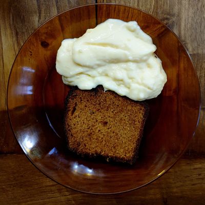 Gâteau Caramel avec Crème Vanille ....