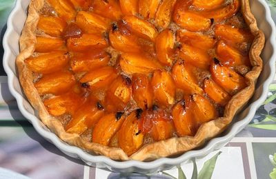 Tarte aux abricots et crème d'amandes
