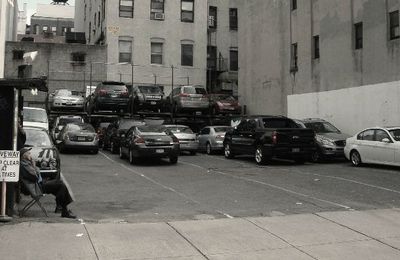Gardien de parking à NY