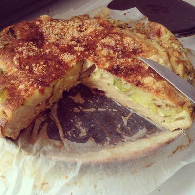 Gâteau léger aux courgettes, parmesan et estragon