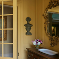 Quelques coups de pinceaux suffisent pour déterminer l’ambiance à la maison