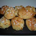 CHOUQUETTES