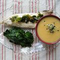 Filet de Bar aux Algues, Epinards et Velouté de Lentilles Corail