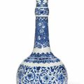 A blue and white bottle vase, Kangxi period (1662-1722)