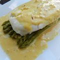 cabillaud aux asperges, crème de lait safrané