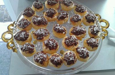 Choux a la crème patissière et chocolat...