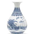 A blue and white bottle vase, yuhuchunping, Daoguang seal mark and of the period (1821-1850)
