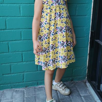 Clara: une robe Freya pour Iris (La maison Victor 2016)