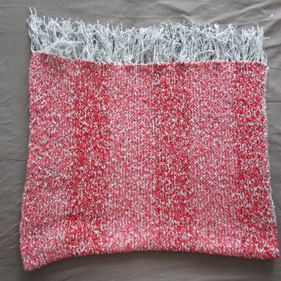 Plaid en laine à franges