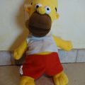 Cu809 : Peluche Homer Simpsons