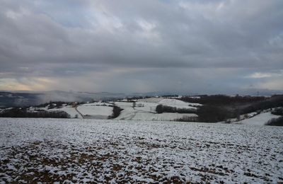 A NOUVEAU QUELQUES CLICHES DE PAYSAGES ENNEIGES...