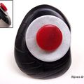 BAG088 - Bague ethnique noire et rouge en tagua