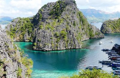 Voyage aux Philippines - découverte de l'île de Coron en bangka