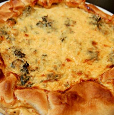 Quiche aux fanes de carottes et au cumin